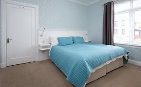Hillcrest Bed & Breakfast